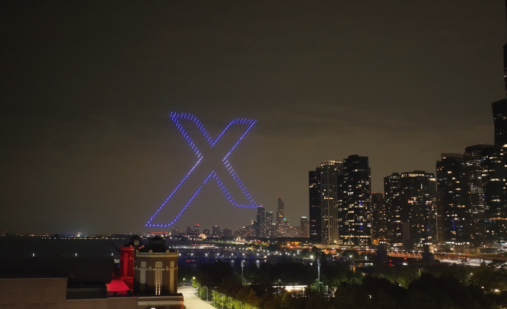 chicago1 Lighting up Chicago's Navy Pier with a drone show